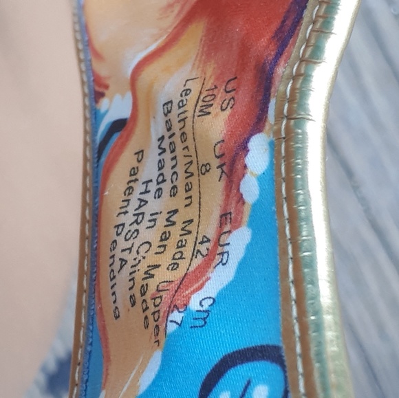 Naturalizer Flat Thong Sandals - Picture 6 of 8